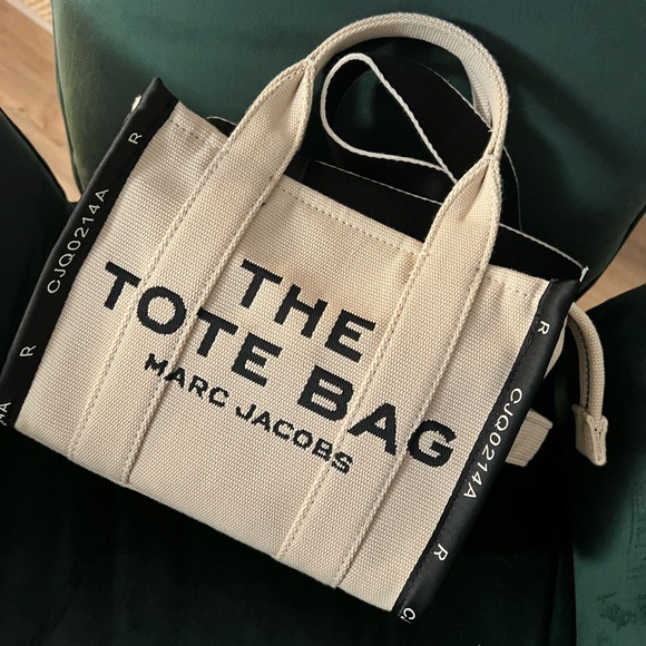 Marc Jacobs tote bag - Picture 1 of 6